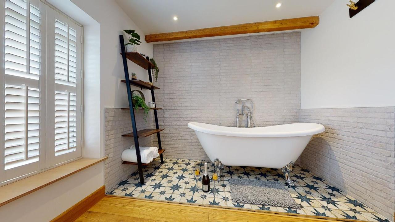 The Little Cottage By Truabode Holiday Lets & Short Lets Newquay - Parking, Wifi & Pet Friendly Brauneberg Esterno foto